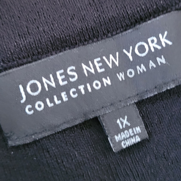 Jones New York Pleated Black Skirt Knee Length for women- 1X - Picture 5 of 7